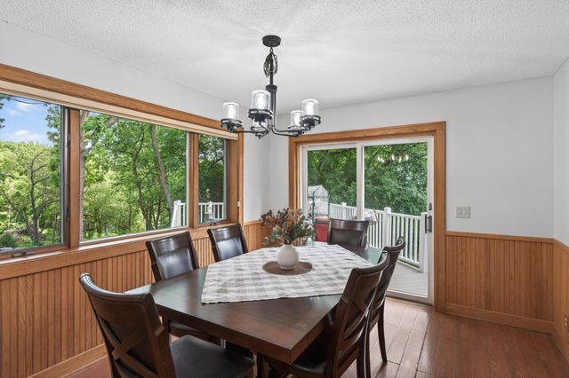 23045 Plateau Drive, Lakeville, MN 55044