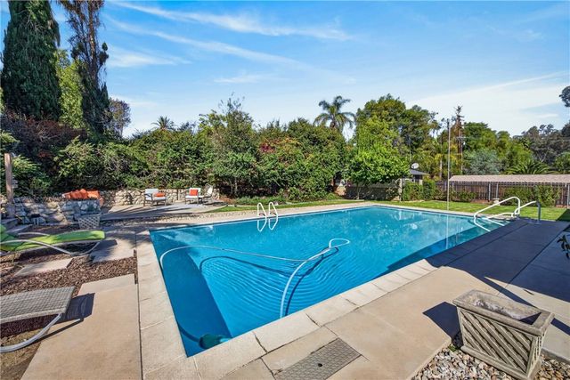 1606 Halsey Street, Redlands, CA 92373