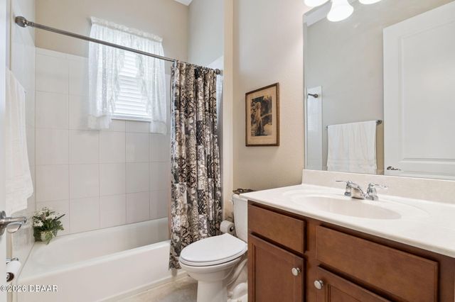 1129 Gardenshire Lane, Deland, FL 32724