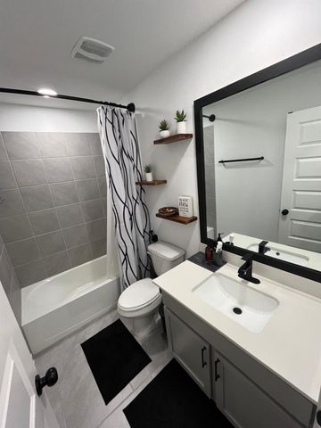 842 Dahlia Petal Drive, Missouri City, TX 77459