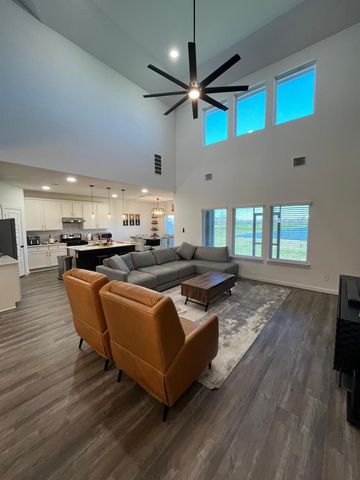 842 Dahlia Petal Drive, Missouri City, TX 77459