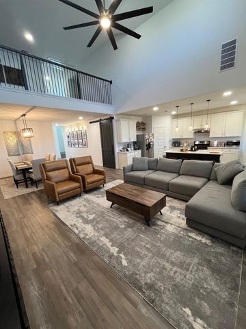 842 Dahlia Petal Drive, Missouri City, TX 77459