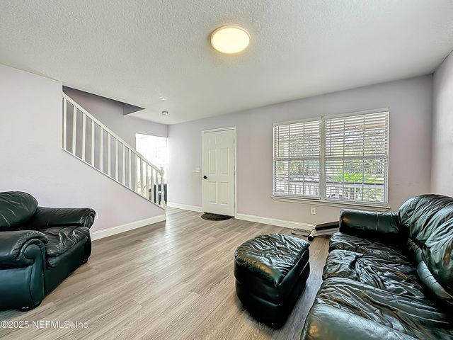 2638 STRATTON Road, Jacksonville, FL 32221