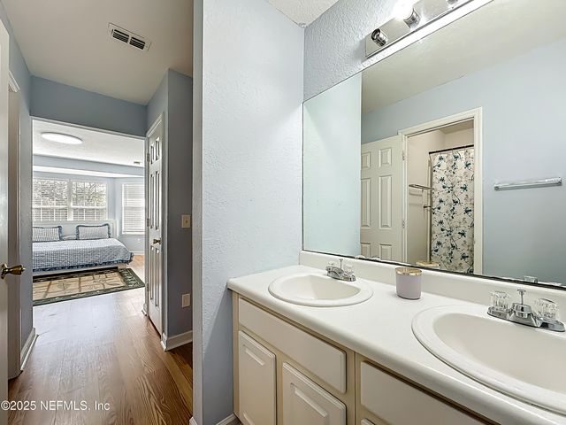 2638 STRATTON Road, Jacksonville, FL 32221