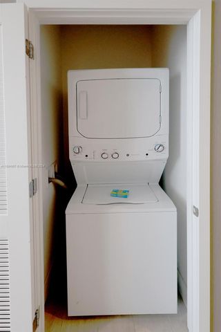 4010 S Ocean Dr R504, Hollywood, FL 33019