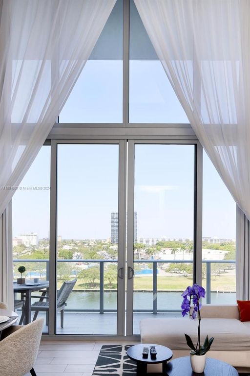 4010 S Ocean Dr R504, Hollywood, FL 33019