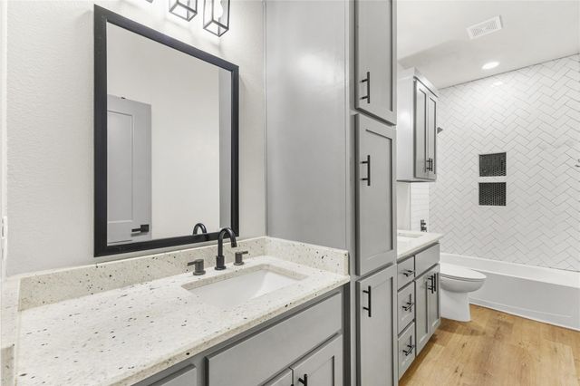 5012 Hickory Lane, College Station, TX 77845