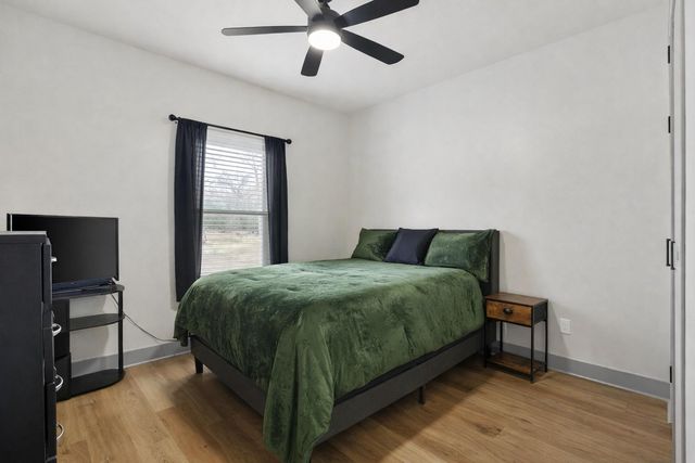 5012 Hickory Lane, College Station, TX 77845