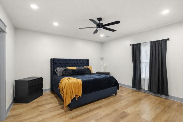 5012 Hickory Lane, College Station, TX 77845