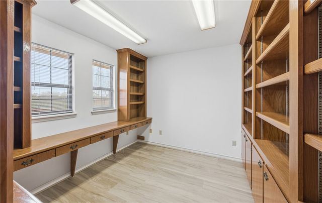 7206 Pharaoh Dr, Corpus Christi, TX 78412