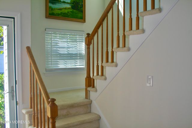16 Apple Drive, Spring Lake Heights, NJ 07762