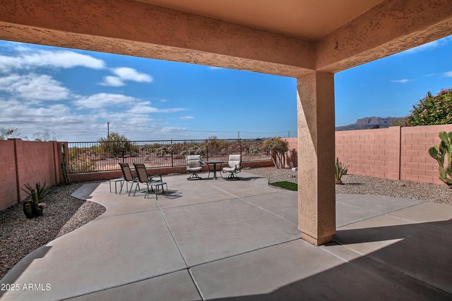 8176 S PIONEER Court, Gold Canyon, AZ 85118