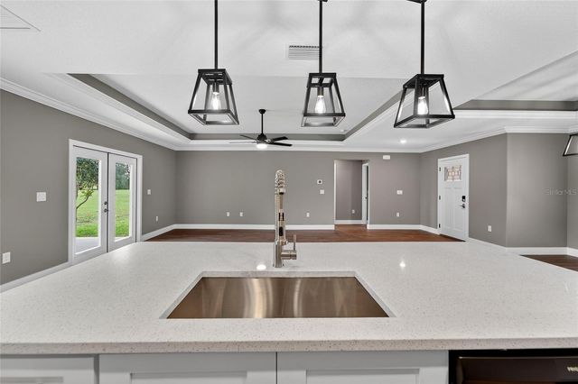 6010 SUNDOWN DR, Dade City, FL 33523