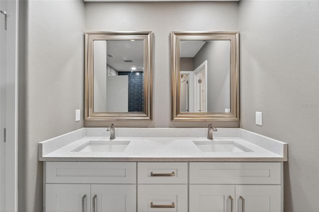 6010 SUNDOWN DR, Dade City, FL 33523