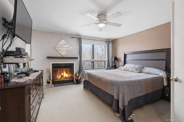 8 Hudson Watch Drive, Ossining, NY 10562