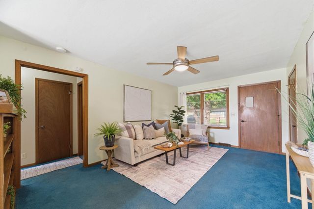 836 N Kessler St, Wichita, KS 67203