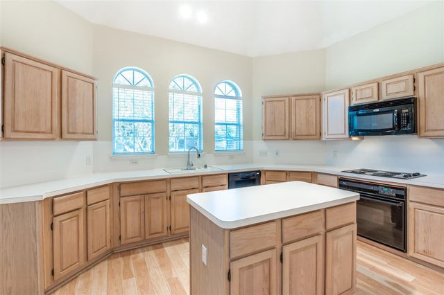 2320 Wooten, Plano, TX 75025