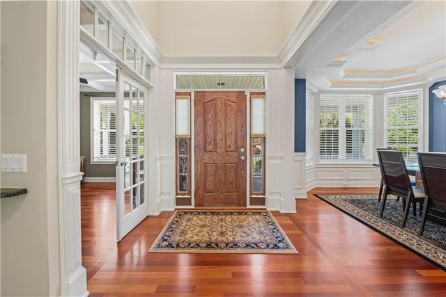 24 Whisper Creek Court, Greece, NY 14626