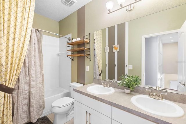 1082 COSMOS WAY, Oviedo, FL 32766