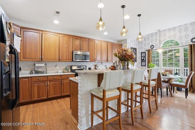 1745 Big Ridge Drive, East Stroudsburg, PA 18302
