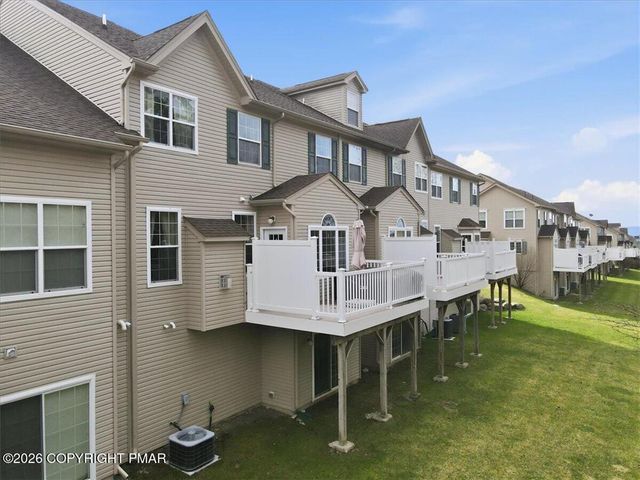 1745 Big Ridge Drive, East Stroudsburg, PA 18302