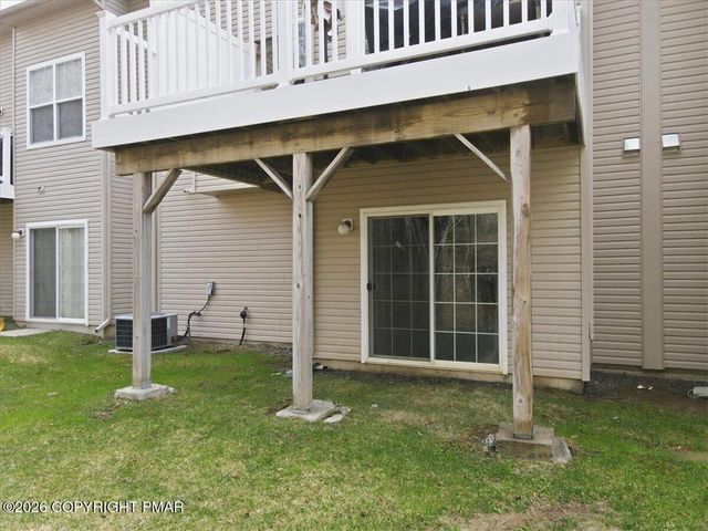 1745 Big Ridge Drive, East Stroudsburg, PA 18302