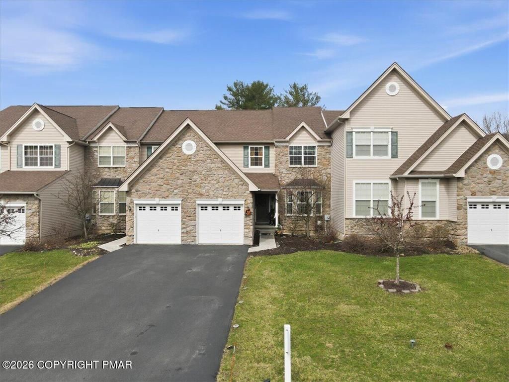 1745 Big Ridge Drive, East Stroudsburg, PA 18302