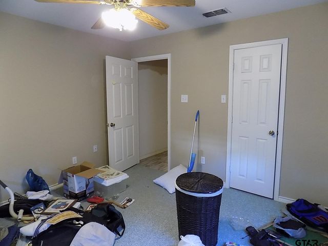 111 Laurel Lane, Holly Lake Ranch, TX 75765