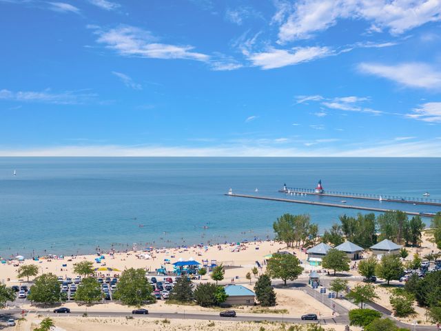 7400 Lake Solis Drive, Stevensville, MI 49127