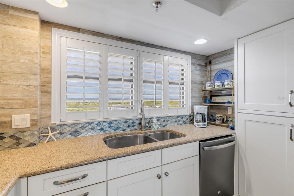 Image 14 of property listing at 5499 S ATLANTIC AVENUE 1004, New Smyrna Beach, FL 32169