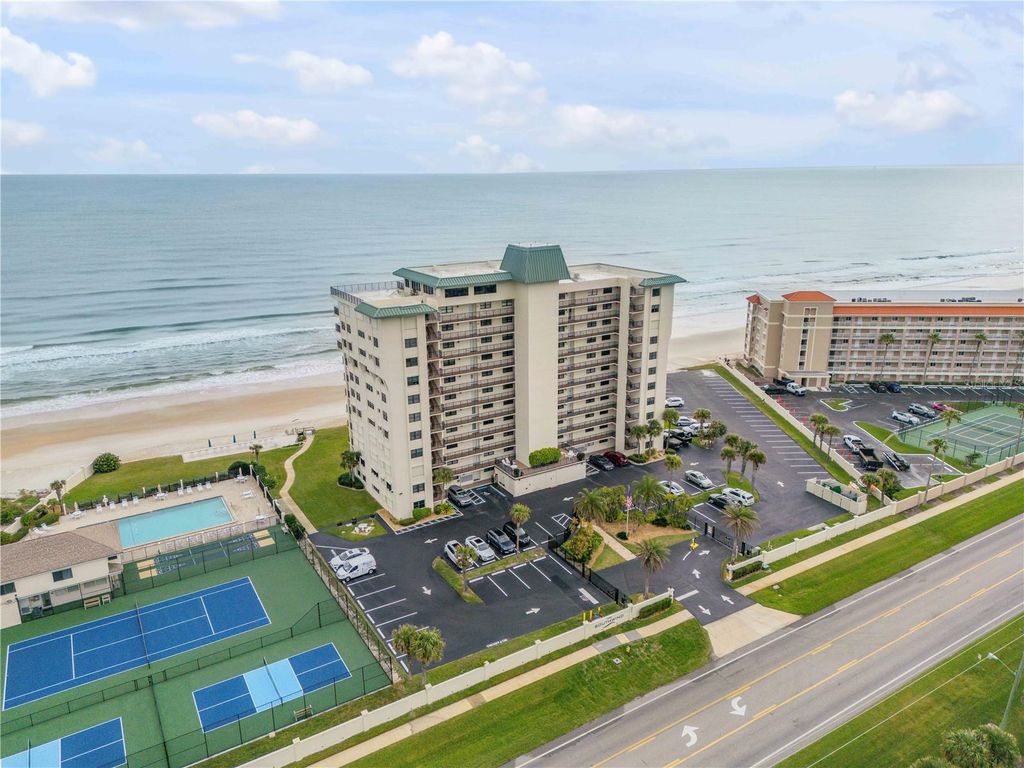 Image 49 of property listing at 5499 S ATLANTIC AVENUE 1004, New Smyrna Beach, FL 32169