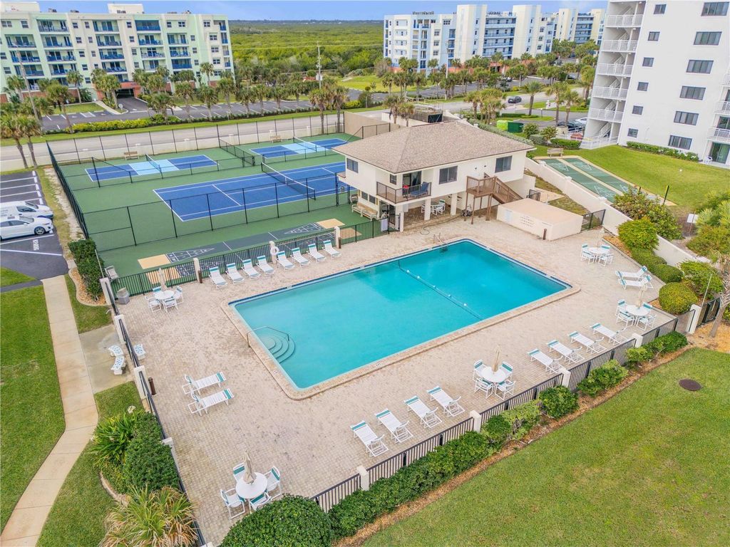 Image 65 of property listing at 5499 S ATLANTIC AVENUE 1004, New Smyrna Beach, FL 32169