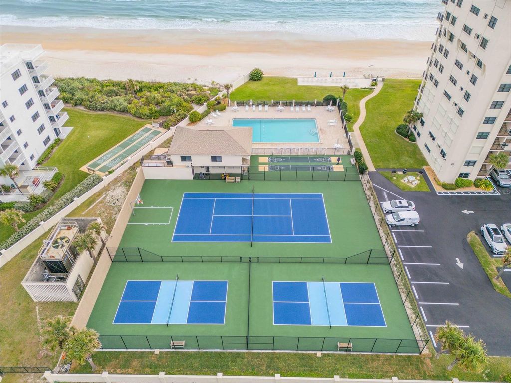 Image 68 of property listing at 5499 S ATLANTIC AVENUE 1004, New Smyrna Beach, FL 32169