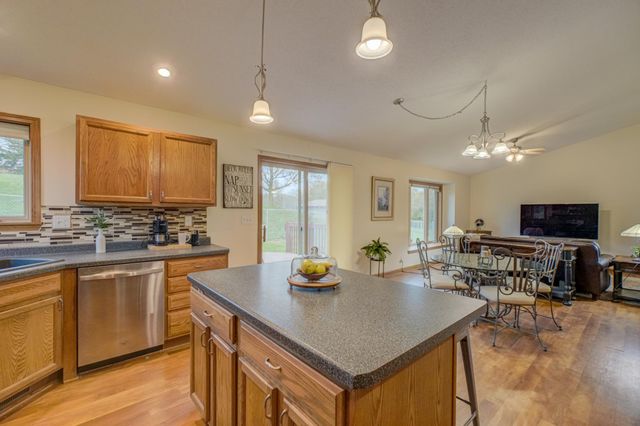 W10006 State Road 29, River Falls, WI 54022