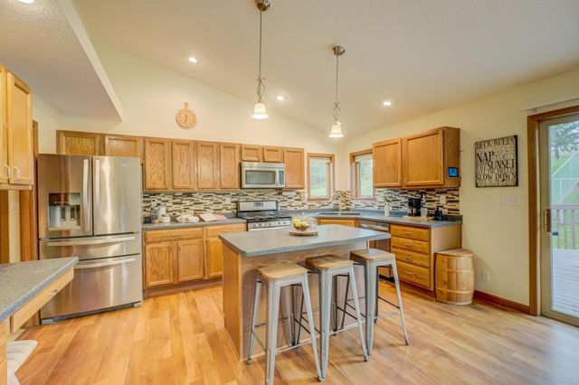 W10006 State Road 29, River Falls, WI 54022