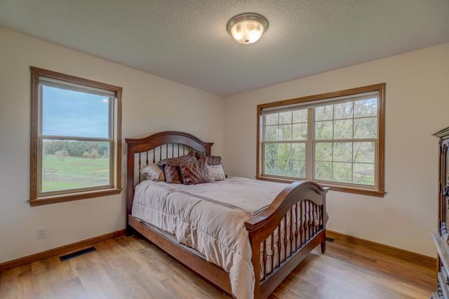 W10006 State Road 29, River Falls, WI 54022