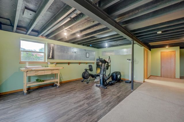 W10006 State Road 29, River Falls, WI 54022