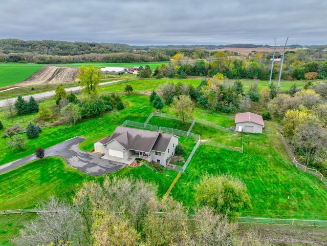 W10006 State Road 29, River Falls, WI 54022