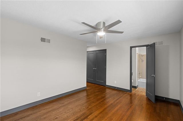 5736 W 97th Street, Overland Park, KS 6607