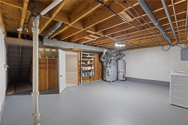 5736 W 97th Street, Overland Park, KS 6607