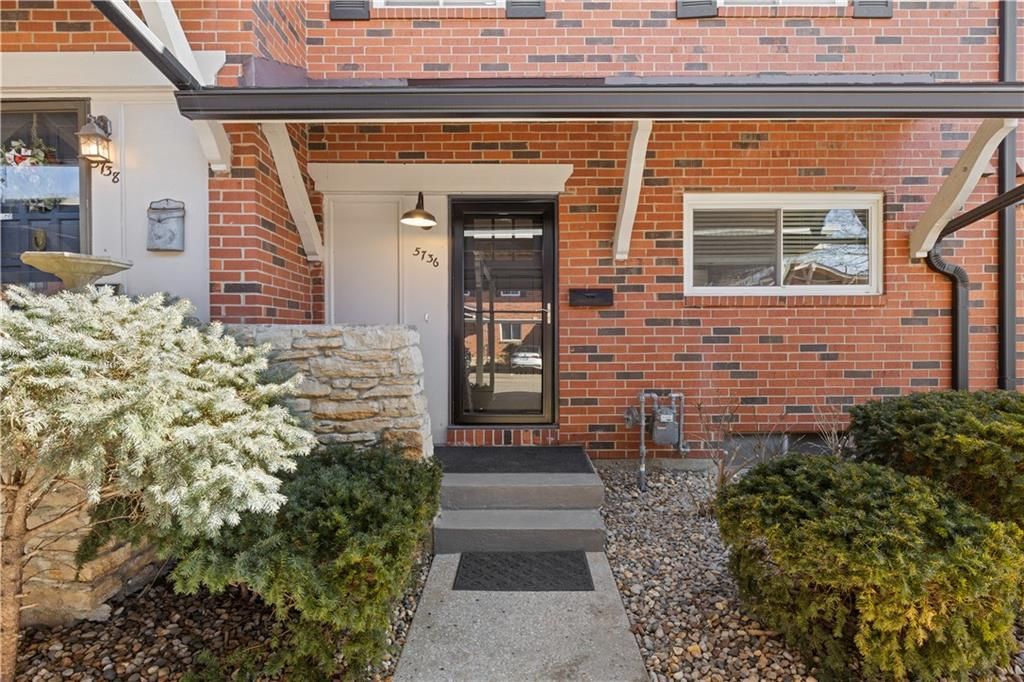 5736 W 97th Street, Overland Park, KS 6607