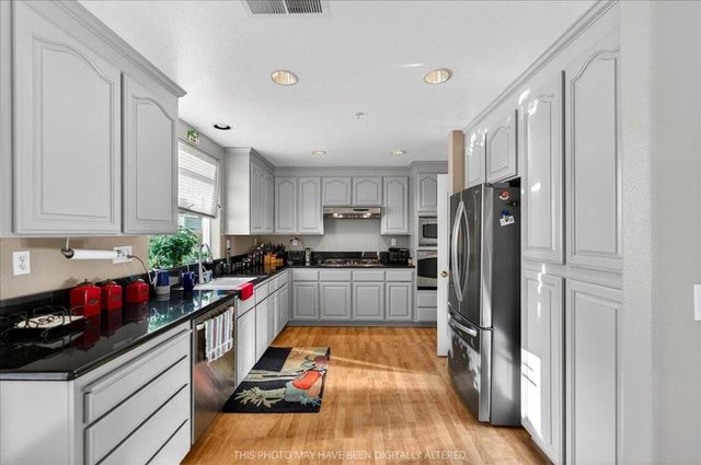1669 Stony Brook Drive, Salinas, CA 93906