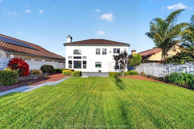 1669 Stony Brook Drive, Salinas, CA 93906