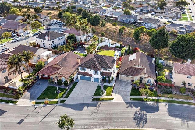 1669 Stony Brook Drive, Salinas, CA 93906