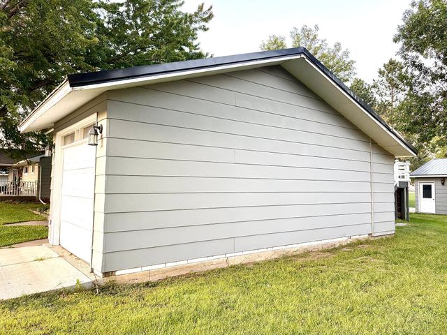153 2nd Street, Dawson, MN 56232
