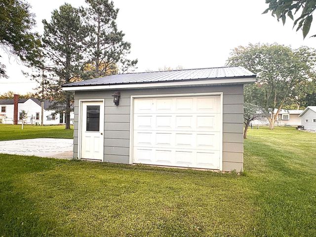 153 2nd Street, Dawson, MN 56232