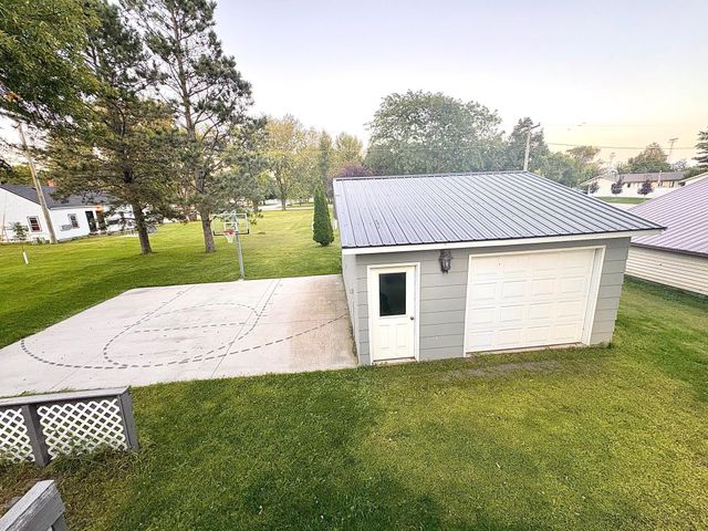 153 2nd Street, Dawson, MN 56232