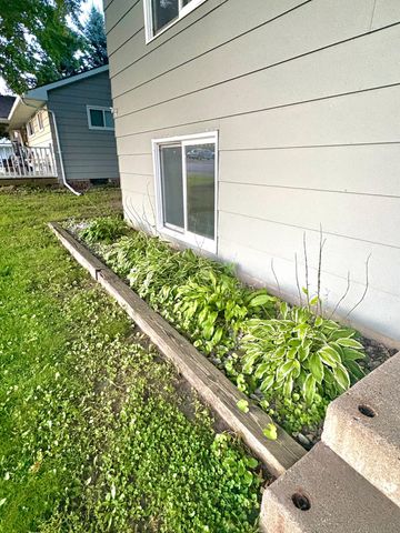 153 2nd Street, Dawson, MN 56232