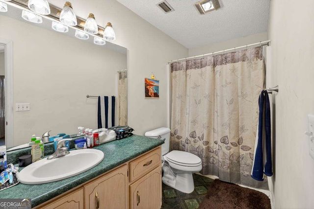 136 Timber Ridge Drive, Brunswick, GA 31525