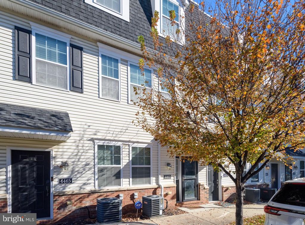 4463 DRIFTWOOD DR #123, PHILADELPHIA, PA 19129 — exterior